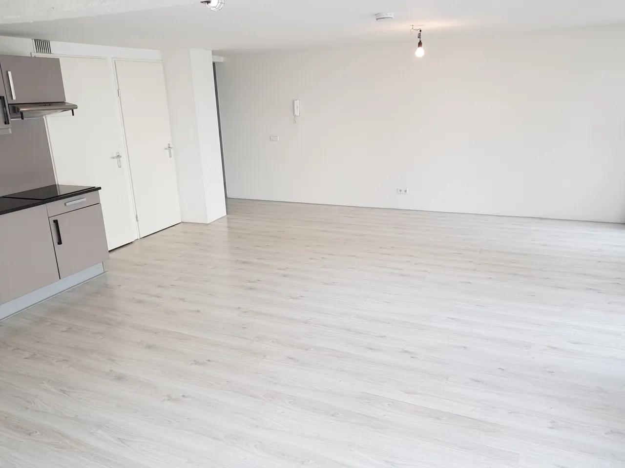 46 m² studio met terras in Sittard-Centrum - Afbeelding 5