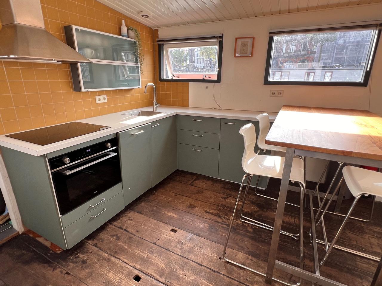 Woonboot aan de Amstel met dakterras - Afbeelding 5