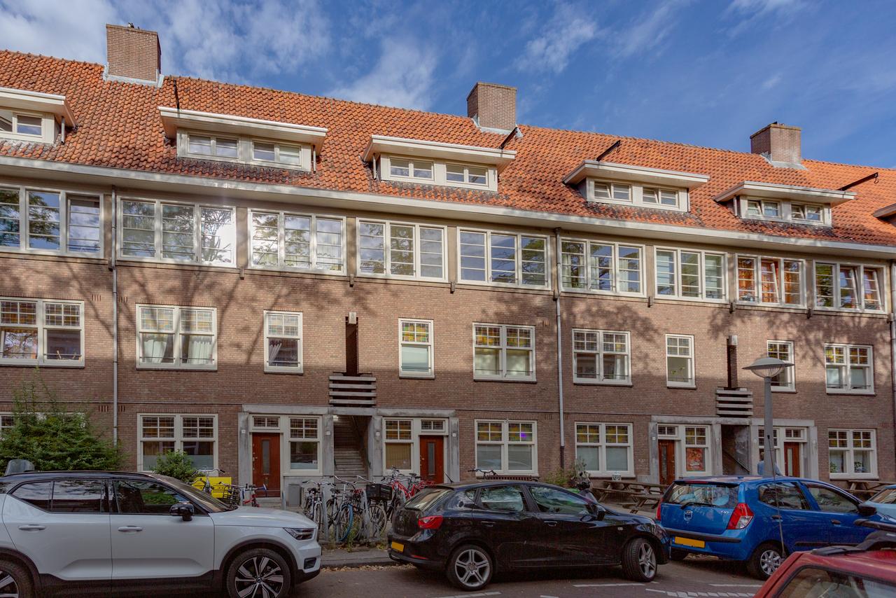 93 m² met 3 slaapkamers in Westindische Buurt - Afbeelding 1