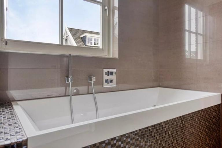 Gemeubileerde 4-slaapkamerwoning aan het water - Afbeelding 29