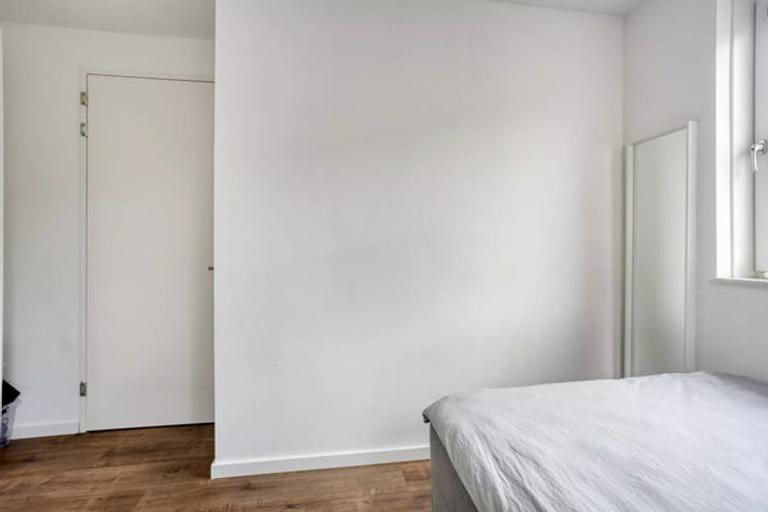 Gemeubileerde 4-slaapkamerwoning aan het water - Afbeelding 31