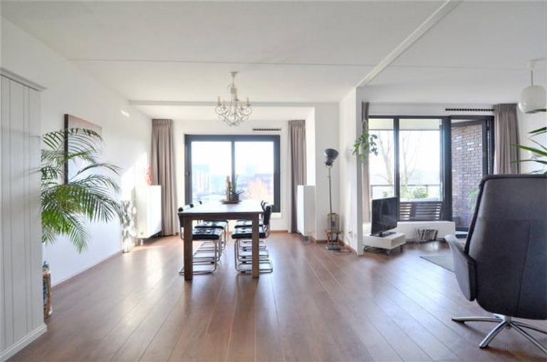 85 m² appartement met balkon in IJburg - Afbeelding 2