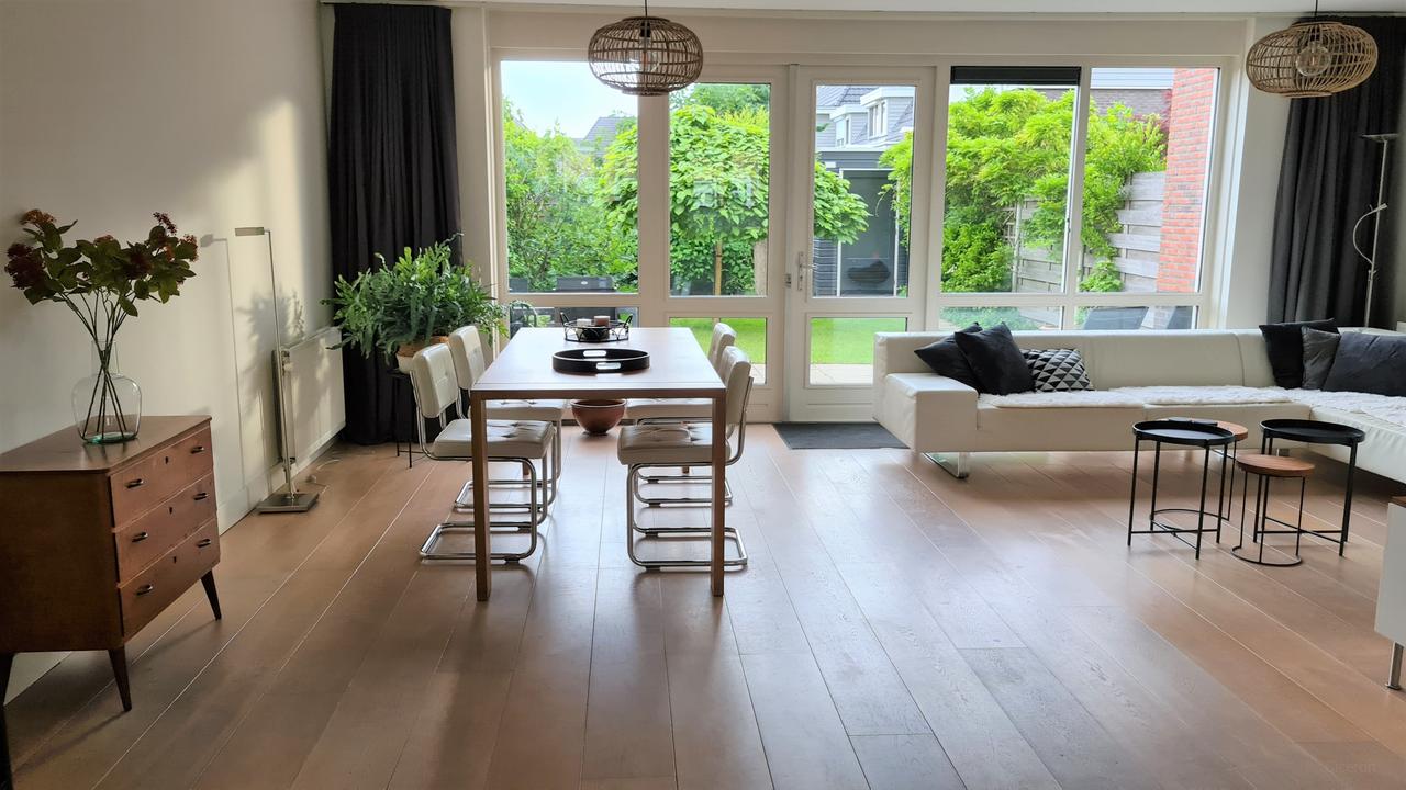 147 m² Family Home with Garden in Aalsmeer - Image 1